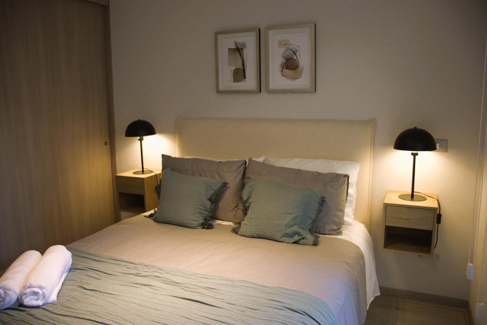 Hom I Comodo 2pax En Calle Carmen
