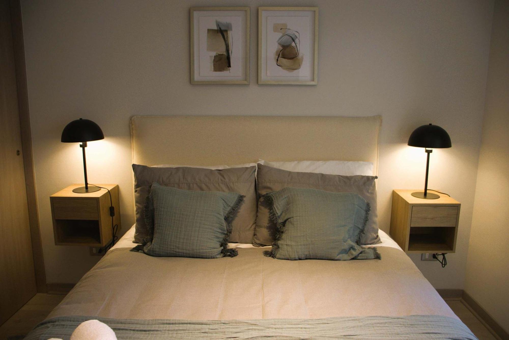 Hom I Comodo 2pax En Calle Carmen