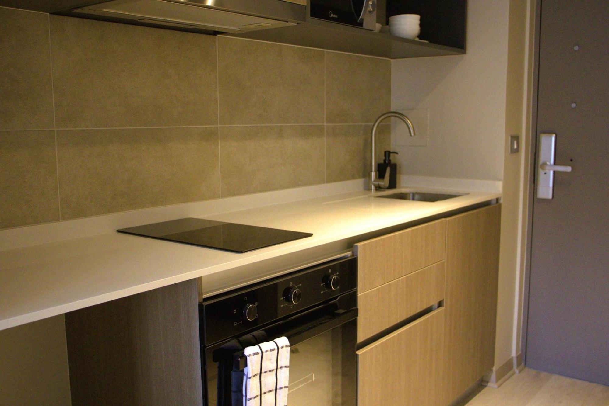 Hom I Comodo 2pax En Calle Carmen Apartamento